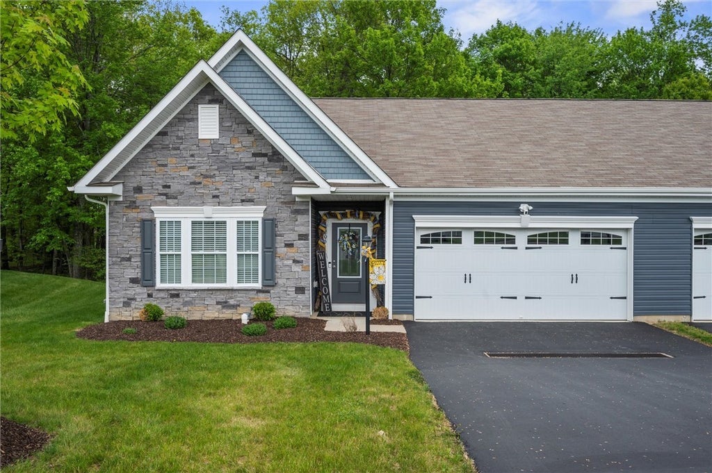 205 Raven Circle, Buffalo