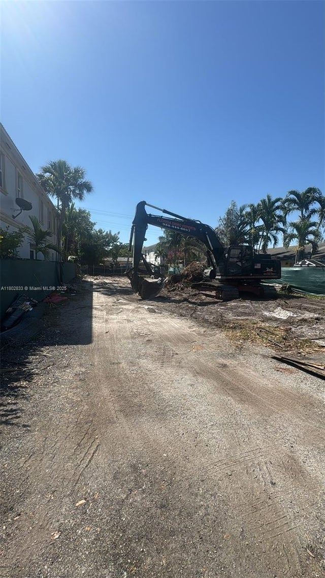 2 of 11 - 214/216 Sw 9th St, Fort Lauderdale, FL