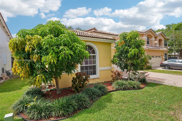 2 of 29 - 11672 Nw 13th Mnr, Coral Springs, FL