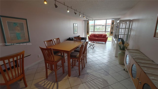 5 of 13 - 2101 Atlantic Shores Blvd 415, Hallandale Beach, FL
