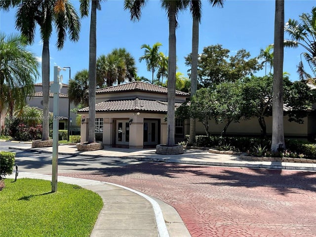 2 of 21 - 9998 Nob Hill Pl 9998, Sunrise, FL