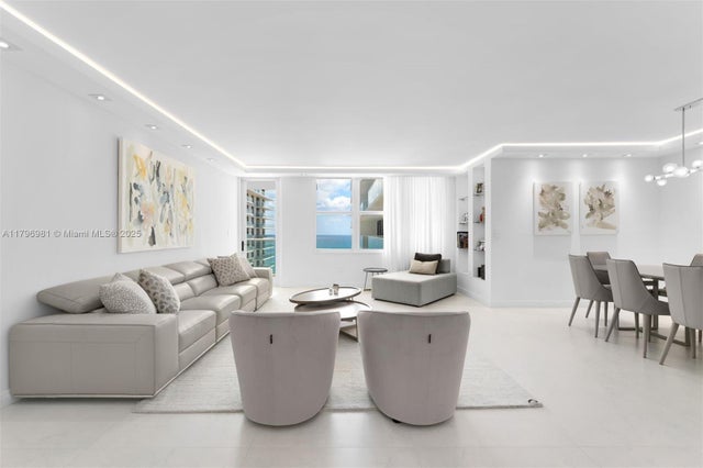 9801 Collins Ave 17p, Bal Harbour