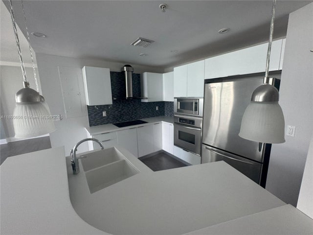 3 of 41 - 5970 Indian Creek Dr Ph-3, Miami Beach, FL