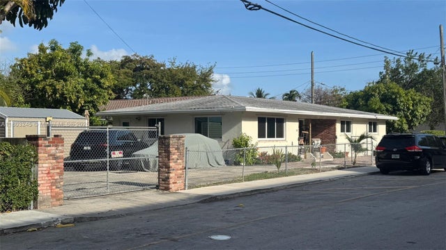 2 of 41 - 111 Sw 24th Ave, Miami, FL