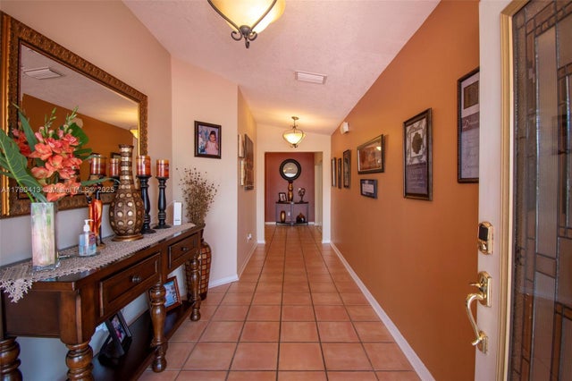 4 of 61 - 3528 Se 16th Pl, Cape Coral, FL