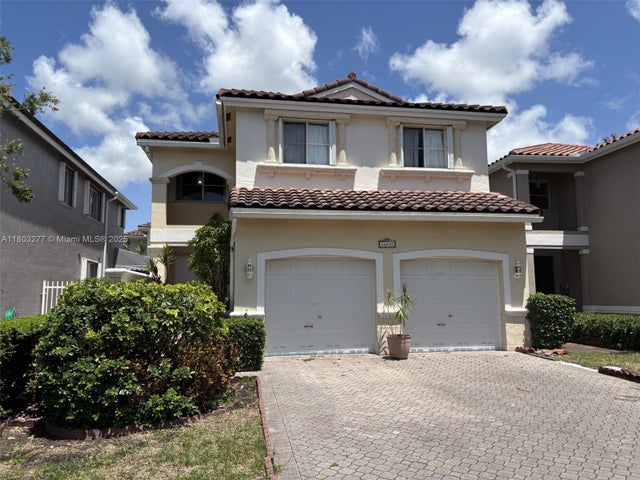 2 of 38 - 14737 Sw 132nd Ct, Miami, FL