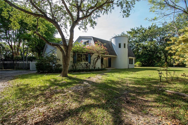 1 of 29 - 10900 Sw 90th Ave, Miami, FL