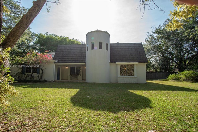 3 of 29 - 10900 Sw 90th Ave, Miami, FL