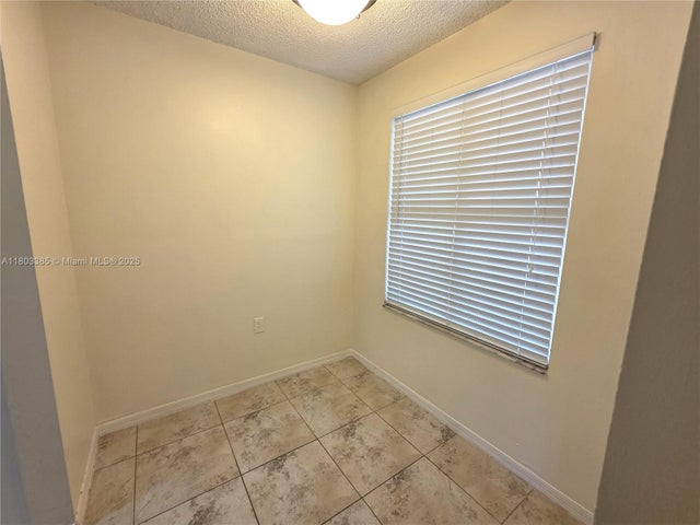 5 of 18 - 16104 Glenmoor Dr 16104, West Palm Beach, FL