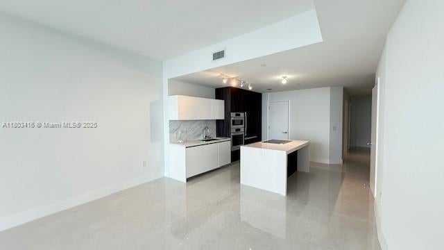 3 of 23 - 851 Ne 1st Ave 3700, Miami, FL