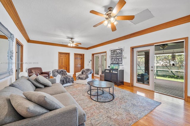 4 of 42 - 415 Tivoli Ave, Coral Gables, FL