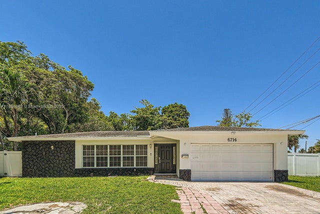 2 of 22 - 6714 Boulevard Of Champions, North Lauderdale, FL