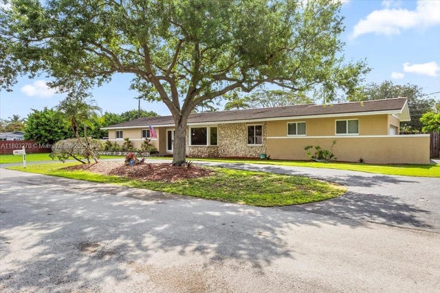 5 of 57 - 9750 Sw 143rd Dr, Miami, FL