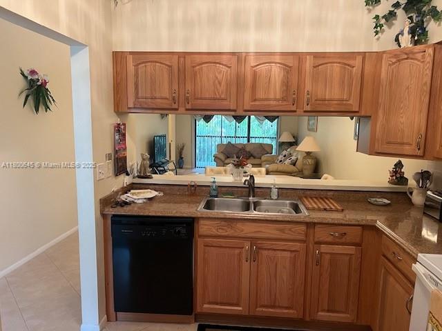 4 of 30 - 1301 Sabal Ridge Cir G, Palm Beach Gardens, FL