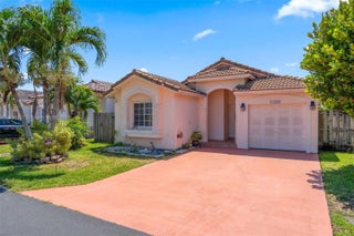 Photo of Listing #A11799277