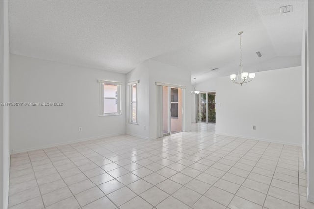 4 of 37 - 14202 Sw 151st Ct, Miami, FL
