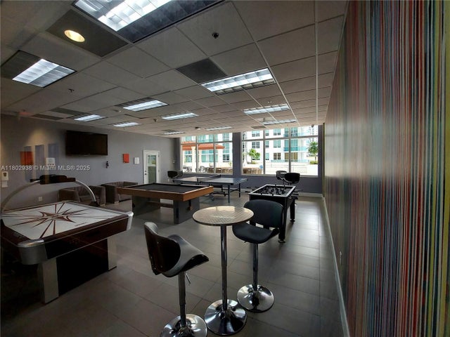 5 of 29 - 1200 Brickell Bay Dr 3708, Miami, FL