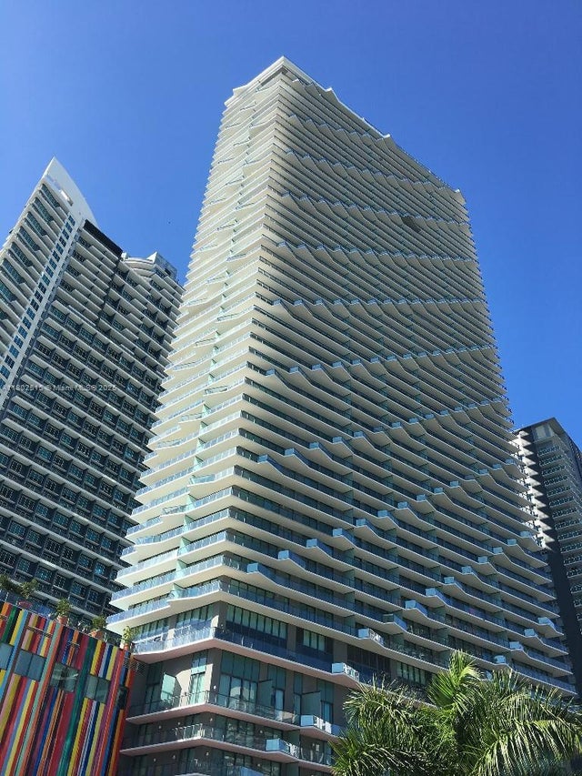 1300 S Miami Ave 2006, Miami