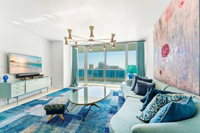 2 of 17 - 200 Biscayne Boulevard Way 4005, Miami, FL