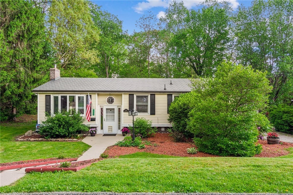 716 Stauffer Avenue, Scottdale