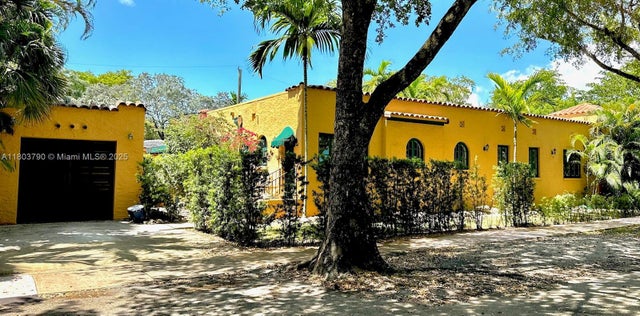4 of 13 - 1103 Genoa St, Coral Gables, FL