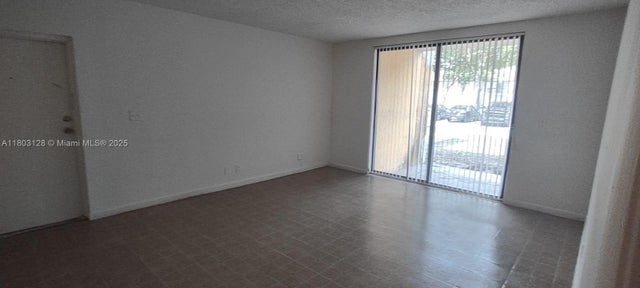 4 of 9 - 4009 N University Dr 112, Sunrise, FL