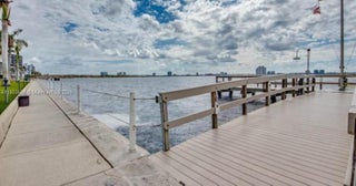 Photo of Listing #A11803505