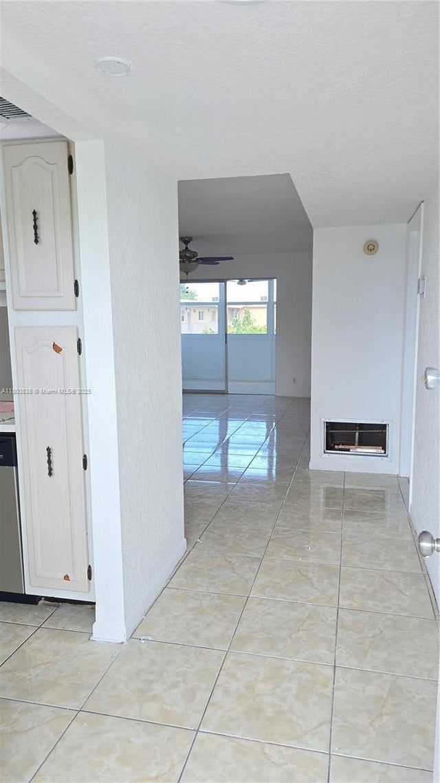 4 of 28 - 2520 Ne 1st Ct 406, Boynton Beach, FL