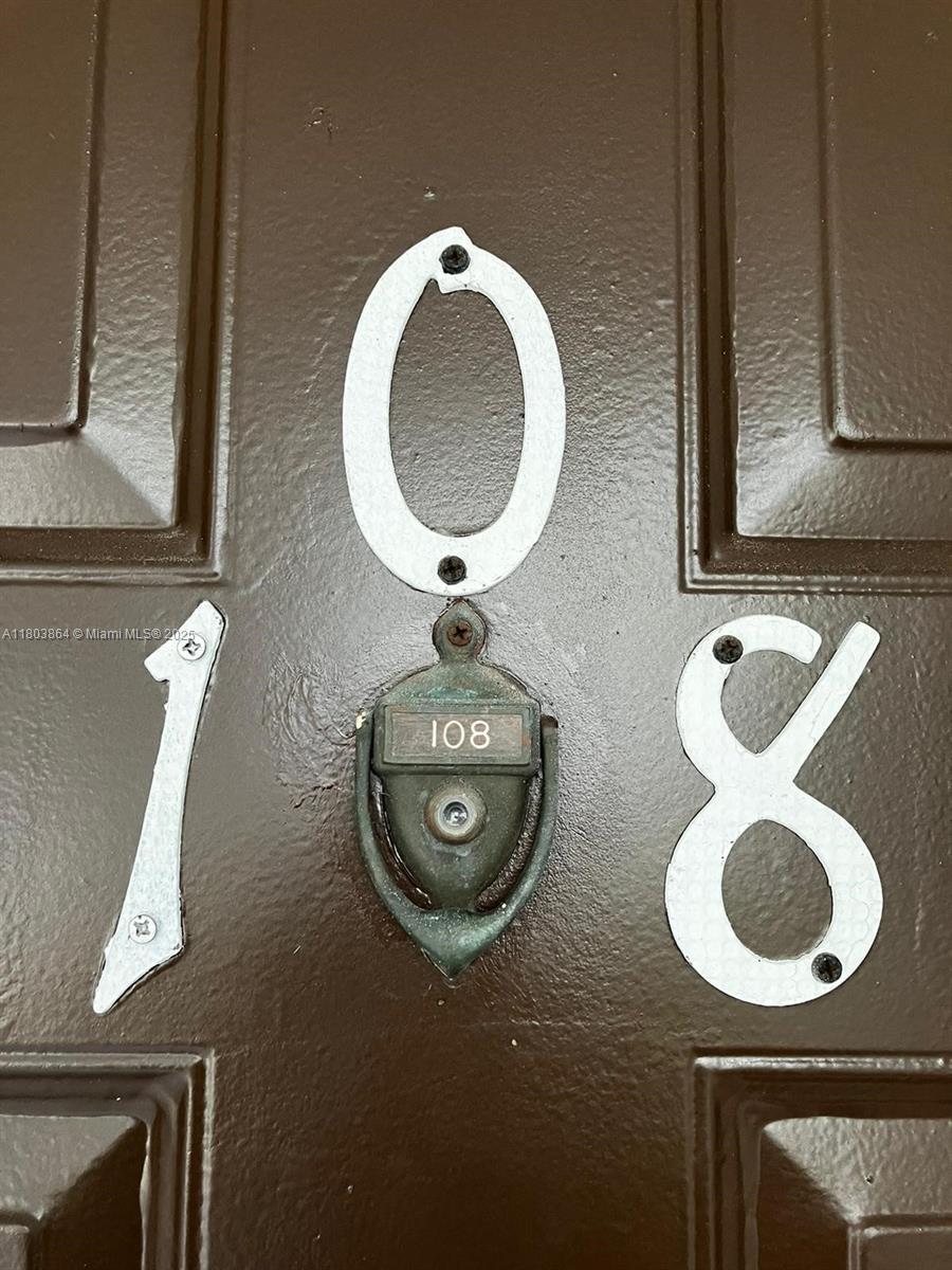 203 Lake Pointe Dr 108, Oakland Park