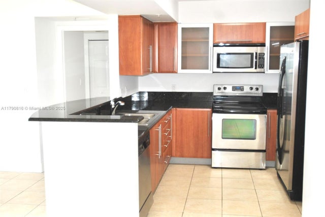 2 of 19 - 3232 Sw 22nd Ter 1008, Miami, FL