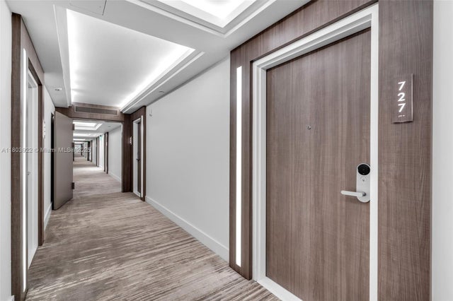 5 of 36 - 2301 Collins Ave. 727, Miami Beach, FL