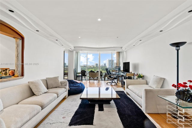 1 of 43 - 20281 E Country Club Dr 909, Aventura, FL