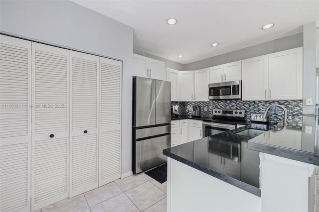 4 of 39 - 11832 Royal Palm Blvd, Coral Springs, FL