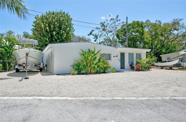 1 of 25 - 32 Pirates Dr, Key Largo, FL