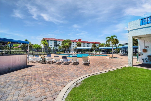 2 of 27 - 4750 Nw 22nd Ct 518, Lauderhill, FL