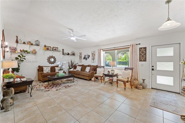 5 of 29 - 23120 Sw 172nd Ave, Miami, FL