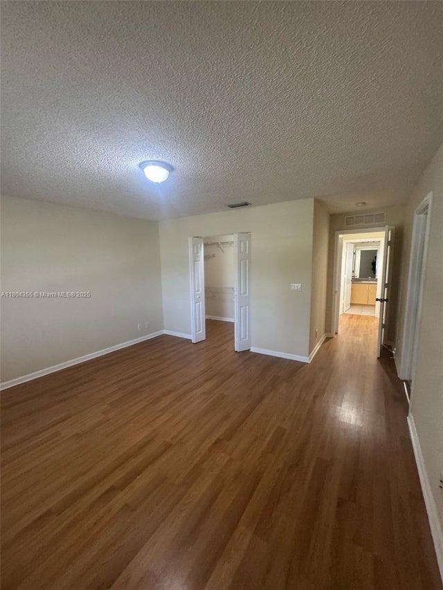 5 of 36 - 1211 Imperial Lake Rd, West Palm Beach, FL