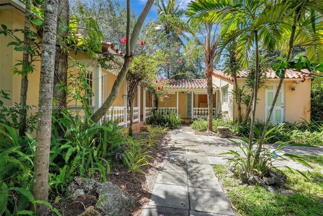 5 of 9 - 73 Ne 99th St, Miami Shores, FL