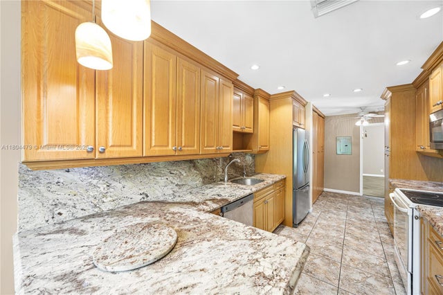 2 of 24 - 2717 N Carambola Cir N 17101, Coconut Creek, FL