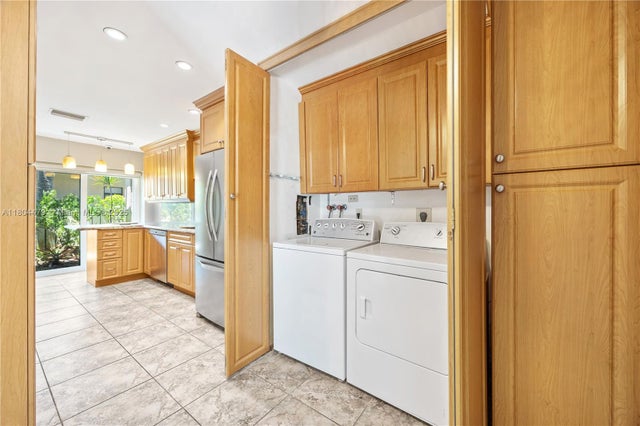 5 of 24 - 2717 N Carambola Cir N 17101, Coconut Creek, FL