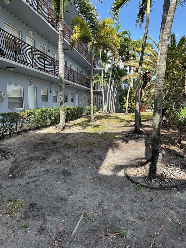 2 of 16 - N/A, Hallandale Beach, FL