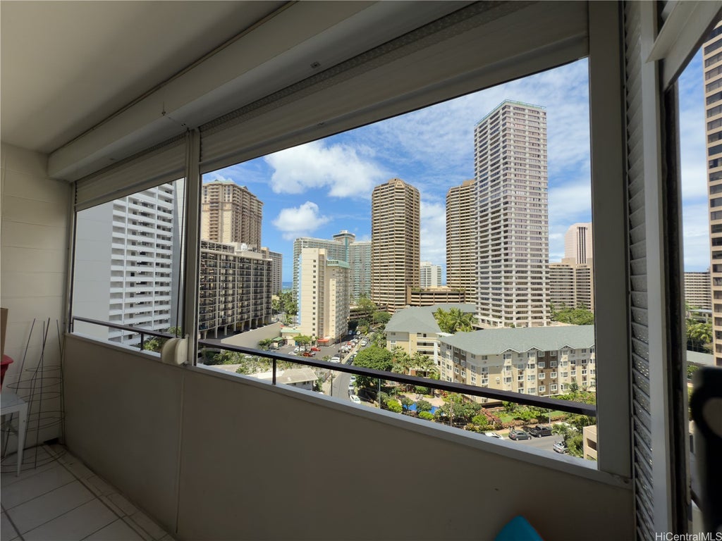 (unit #1201b) 425 Ena Road, Honolulu