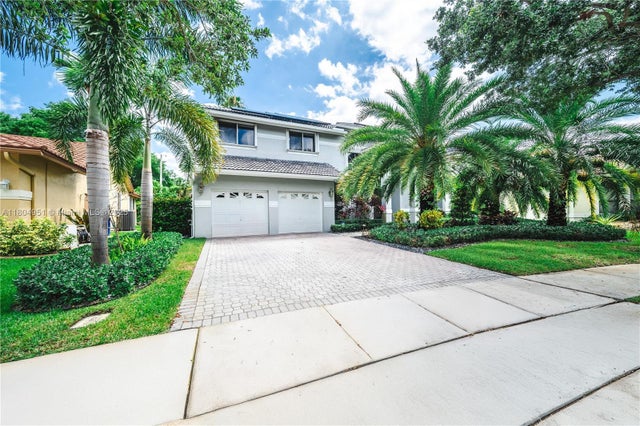 2 of 30 - 18201 Nw 16th St, Pembroke Pines, FL