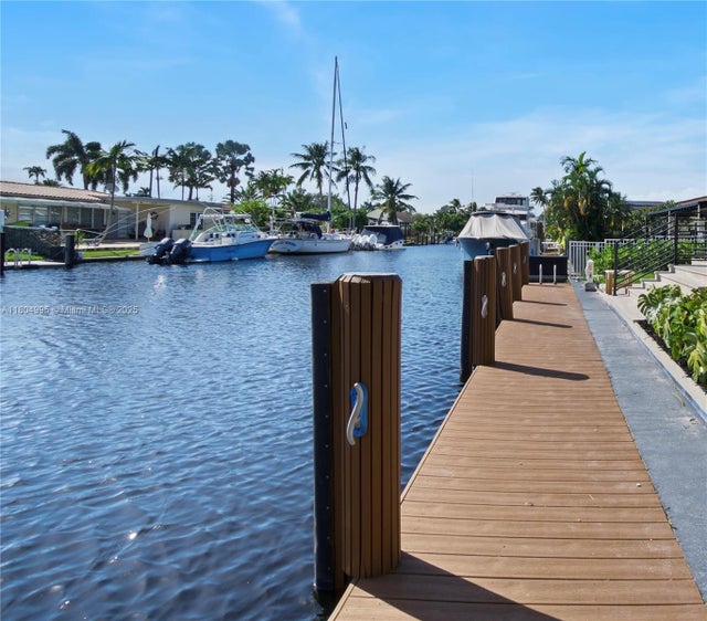 3 of 15 - 1112 Mandarin Isle, Fort Lauderdale, FL