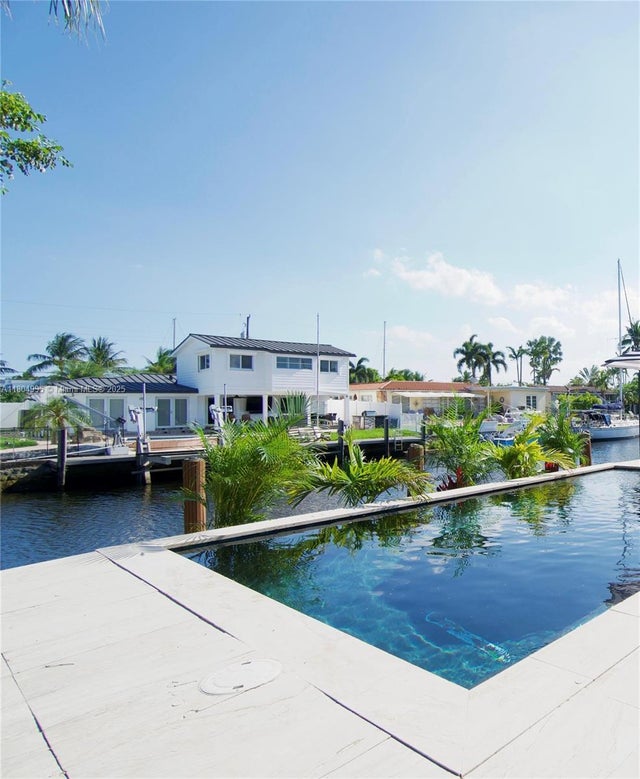 4 of 15 - 1112 Mandarin Isle, Fort Lauderdale, FL