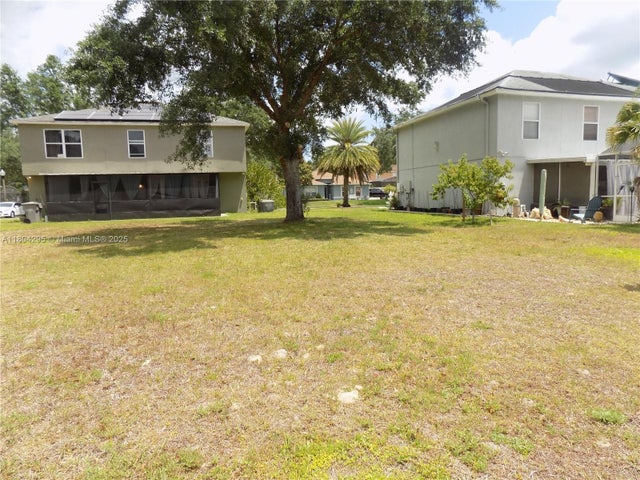 3 of 17 - 2818 Sheila Dr, Orlando, FL