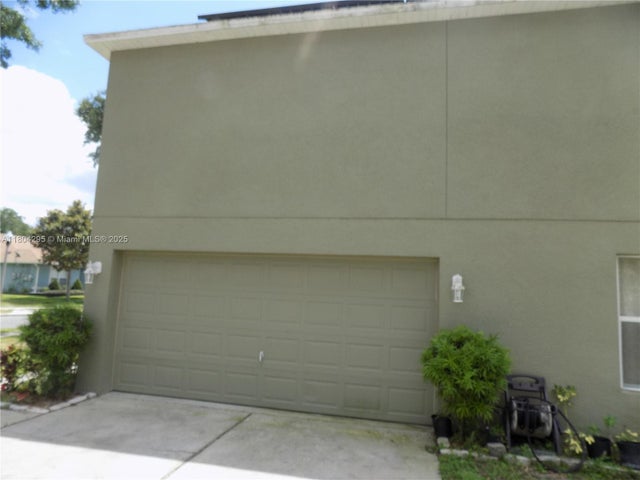 4 of 17 - 2818 Sheila Dr, Orlando, FL