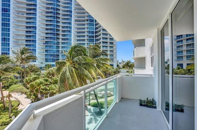 3 of 31 - 3001 S Ocean Dr 321, Hollywood, FL