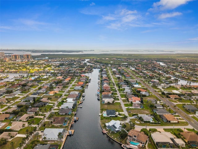 4 of 64 - 5207 Sw 20th Pl, Cape Coral, FL