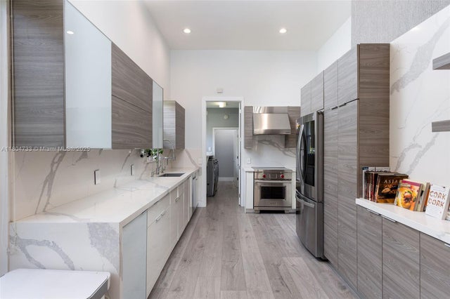5 of 35 - 603 Misty Oaks Ln, Pompano Beach, FL